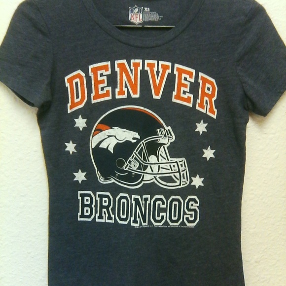 NFL Denver Broncos Women's Top - Picture 1 of 4